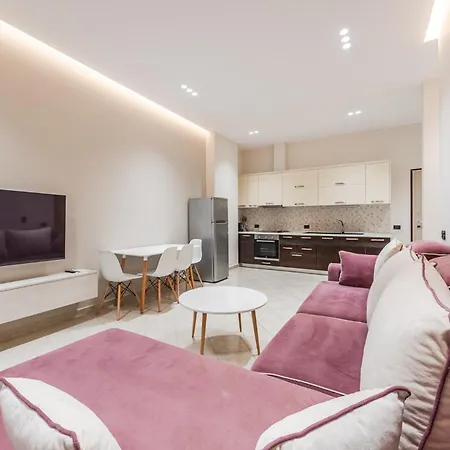 Easy Residences * 골렘