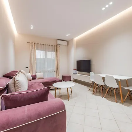 아파트 Easy Residences