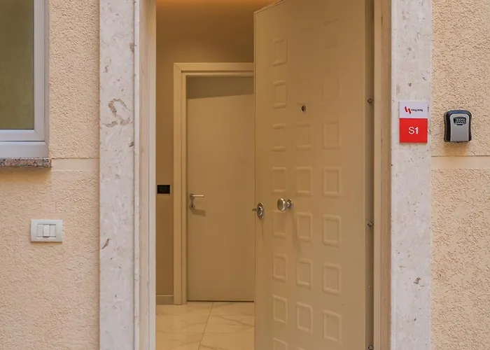 Apartment Easy Residences